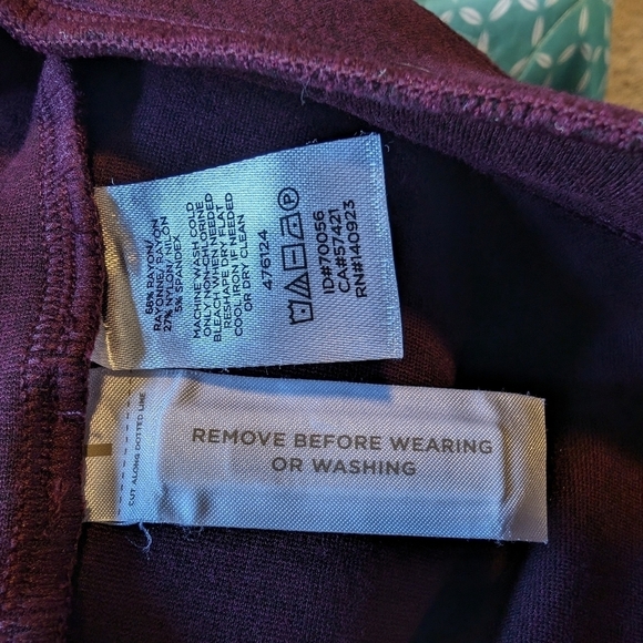 LOFT Leggings in Heathered Burgundy Seamed Ponte Size M - Picture 10 of 11